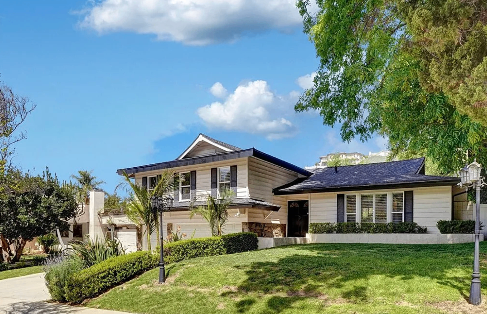 Home in Woodland Hills, CA